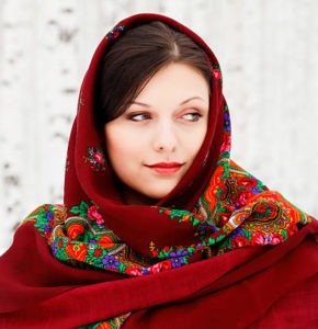 Here's How you can Wear a Pashmina [8 Correct ways]